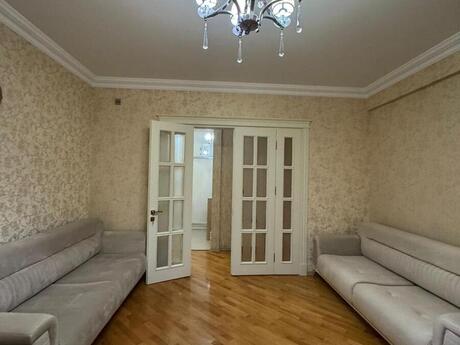 2-комнатная квартира, 82 м², Nəsimi: 240 000 ₼ 2