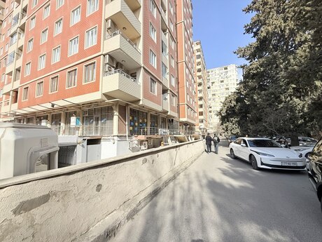 Obyekt - Memar Əcəmi m. - 120 m²