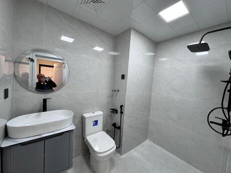 2 otaqlı köhnə tikili - Azadlıq Prospekti m. - 40 m²