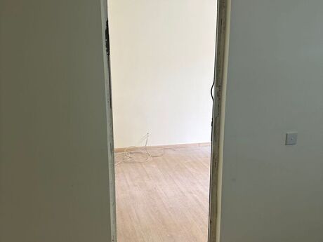 2 otaqlı köhnə tikili - İnşaatçılar m. - 60 m²