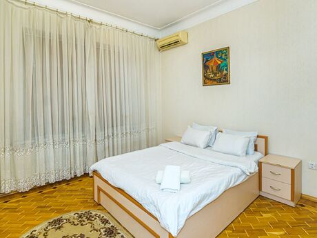 3 otaqlı köhnə tikili - Sahil m. - 75 m²