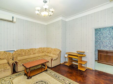 3 otaqlı köhnə tikili - Sahil m. - 75 m²