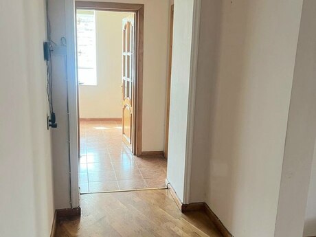 20 otaqlı ofis - Nizami m. - 1100 m²