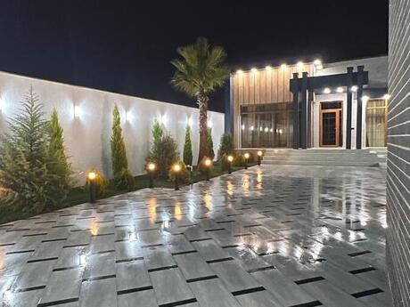 4 otaqlı həyət evi/bağ evi - Mərdəkan q. - 180 m²