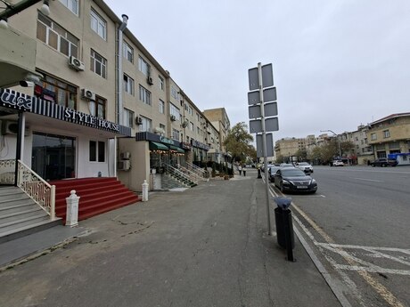 3 otaqlı köhnə tikili - Gənclik m. - 55 m²