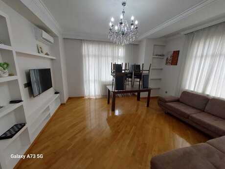 Аренда: 3-комнатная квартира, 140 м², Gənclik: 1 200 ₼/мес 2