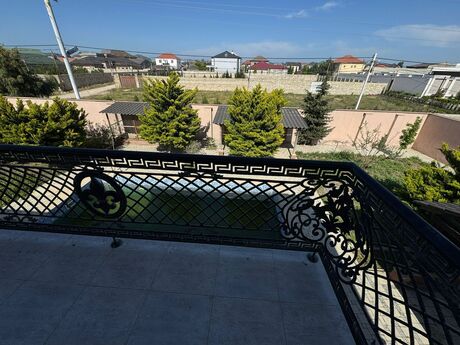 5 otaqlı həyət evi/bağ evi - Şüvəlan q. - 400 m²