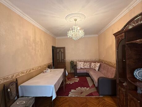 4 otaqlı köhnə tikili - Nərimanov r. - 110 m²