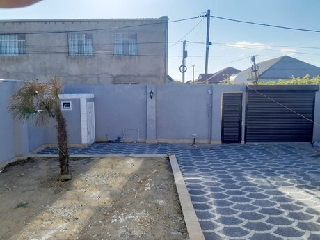 4 otaqlı həyət evi/bağ evi - Saray q. - 72 m²