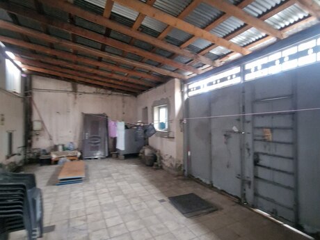 4 otaqlı həyət evi/bağ evi - Sabunçu q. - 185 m²
