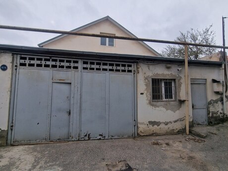 4 otaqlı həyət evi/bağ evi - Sabunçu q. - 185 m²