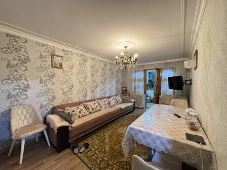 3 otaqlı köhnə tikili - Neftçilər m. - 65 m²