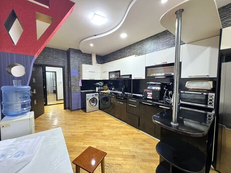 2 otaqlı yeni tikili - Şah İsmayıl Xətai m. - 95 m²