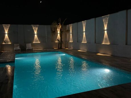 5 otaqlı həyət evi/bağ evi - Sea Breeze q. - 300 m²