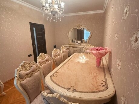5-комн. вторичка - Хатаинский р. - 120 м²