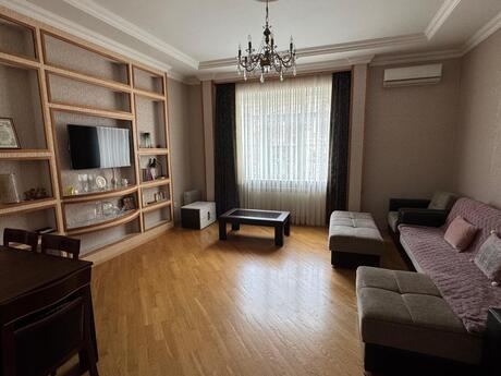 3 otaqlı köhnə tikili - Sahil m. - 120 m²