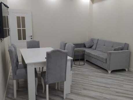 Elan №6070085 - Bakı, Memar Əcəmi m., 2 otaqlı, 65 m², 3/17 mərtəbə