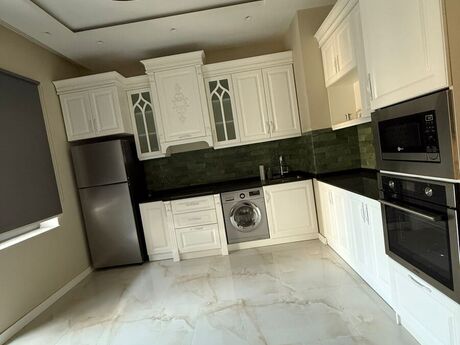 3 otaqlı yeni tikili - Ağ şəhər q. - 120 m²