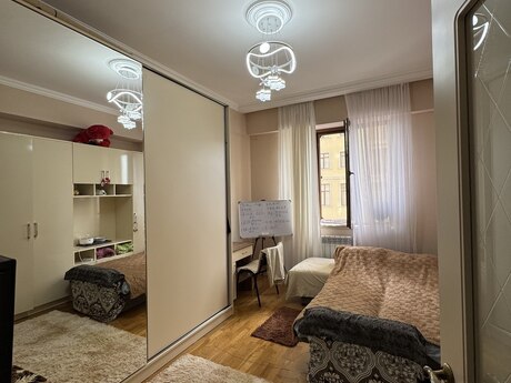 2 otaqlı yeni tikili - Bayıl q. - 78 m²