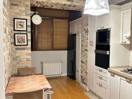 3 otaqlı yeni tikili - İçəri Şəhər m. - 117 m²