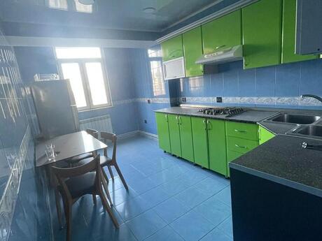 4 otaqlı köhnə tikili - 28 May m. - 120 m²