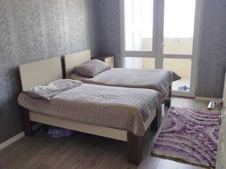 3 otaqlı yeni tikili - Yeni Günəşli q. - 70 m²