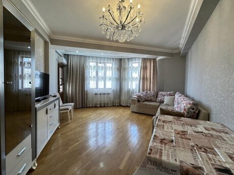 1 otaqlı yeni tikili - Həzi Aslanov m. - 65 m²