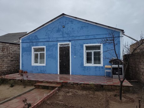 4 otaqlı həyət evi/bağ evi - Maştağa q. - 100 m²