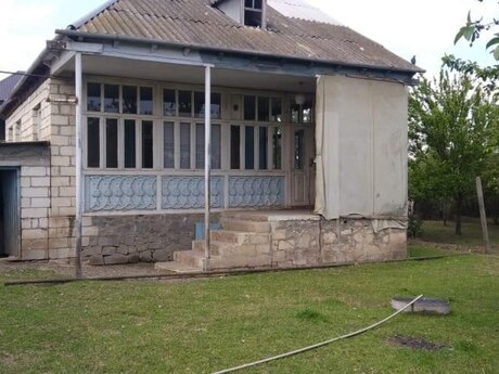 1 otaqlı həyət evi/bağ evi - Şəmkir - 70 m²