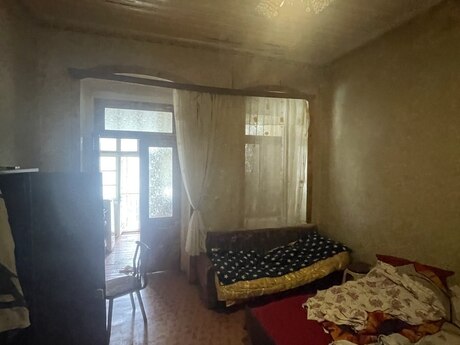 1 otaqlı köhnə tikili - Sahil m. - 30 m²