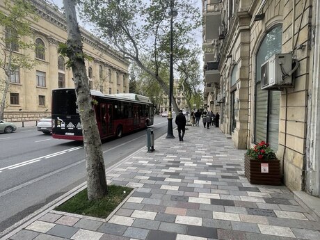 Elan №6070092 - Bakı, Sahil m., 1 otaqlı, 30 m², 3/3 mərtəbə