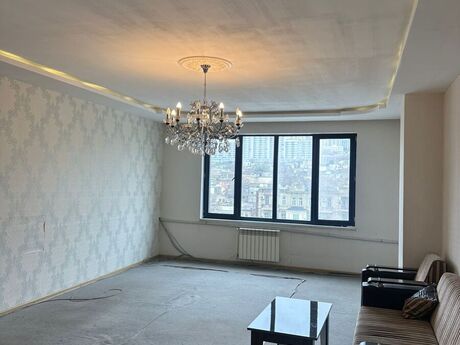 Объявление №5989938 - Баку, м. Низами, 3-комн., 150 м²