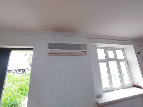 3 otaqlı köhnə tikili - Neftçilər m. - 80 m²