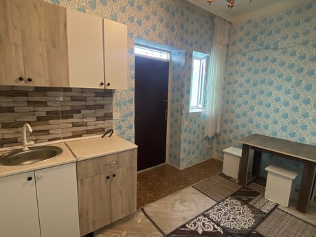 2 otaqlı həyət evi/bağ evi - Binə q. - 40 m²