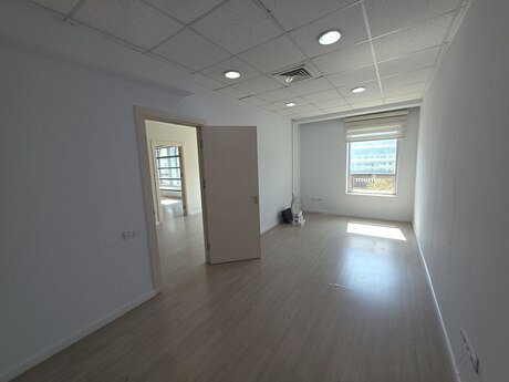 3 otaqlı ofis - Nəriman Nərimanov m. - 110 m²