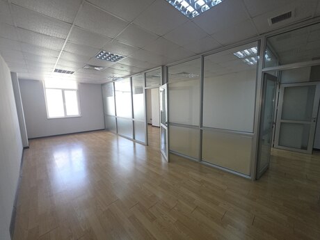 3 otaqlı ofis - Nəriman Nərimanov m. - 110 m²
