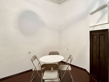 Obyekt - 28 May m. - 170 m²