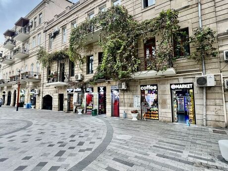 3 otaqlı köhnə tikili - Sahil m. - 135 m²