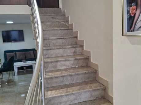Obyekt - İnşaatçılar m. - 60 m²