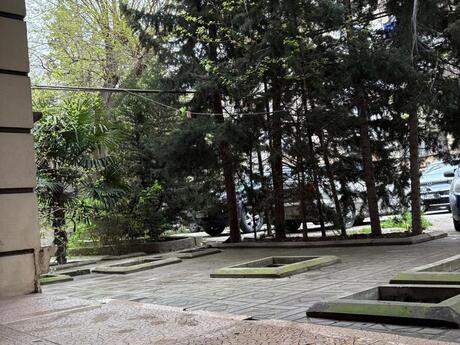 2 otaqlı köhnə tikili - İnşaatçılar m. - 40 m²