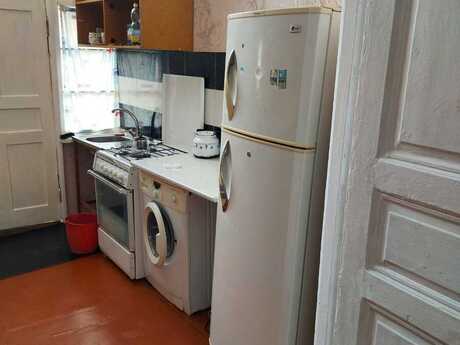 2 otaqlı köhnə tikili - Şah İsmayıl Xətai m. - 55 m²