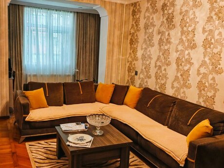 Elan №6070640 - Bakı, Həzi Aslanov m., 3 otaqlı, 80 m², 2/5 mərtəbə