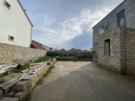 5 otaqlı həyət evi/bağ evi - Zığ q. - 200 m²