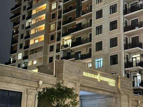 Объявление №6070438 - Баку, Хатаинский р., 3-комн., 131 м², 2/17 этаж