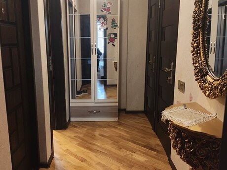 3 otaqlı köhnə tikili - 9-cu mikrorayon q. - 68 m²