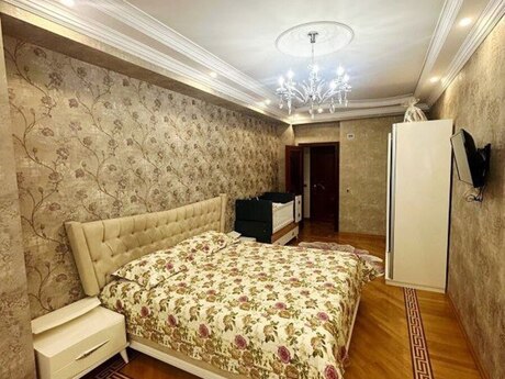 2-комн. новостройка - м. Азадлыг проспекти - 90 м²
