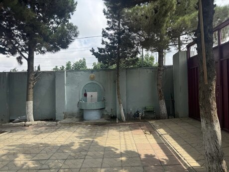 5 otaqlı həyət evi/bağ evi - Saray q. - 270 m²