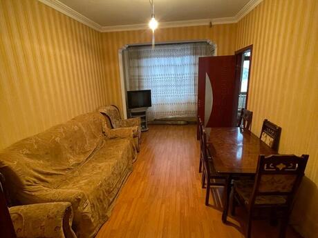 2 otaqlı köhnə tikili - Memar Əcəmi m. - 50 m²