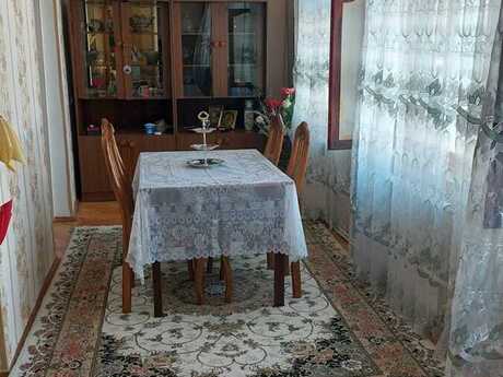 3 otaqlı həyət evi/bağ evi - Yasamal q. - 78 m²