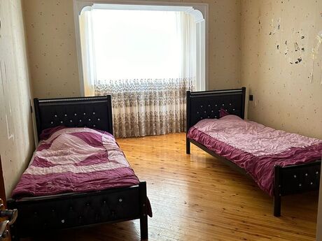 4 otaqlı yeni tikili - İnşaatçılar m. - 120 m²